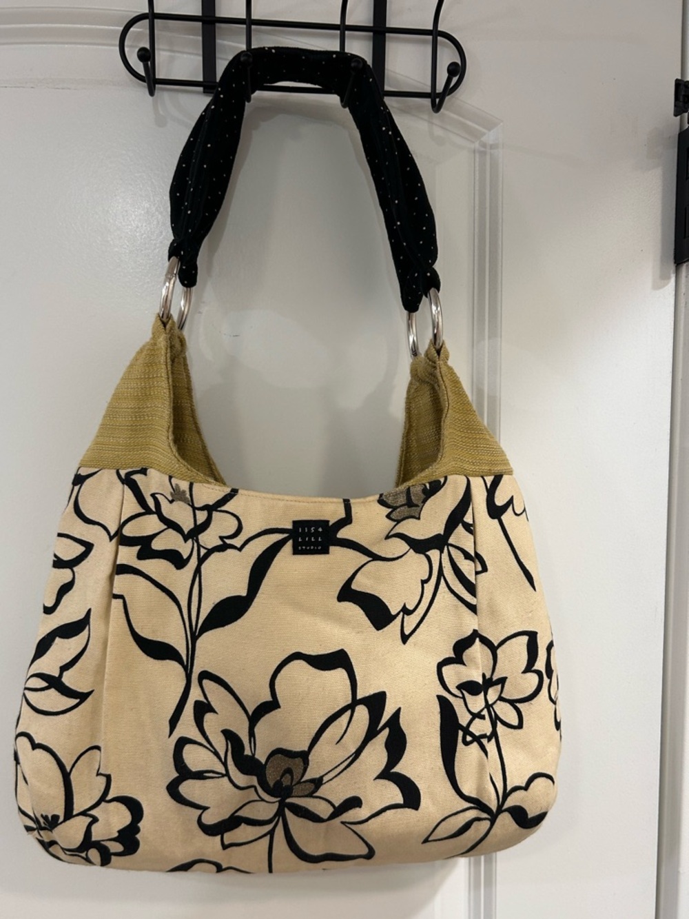 Lisa Lill Shoulder Bag